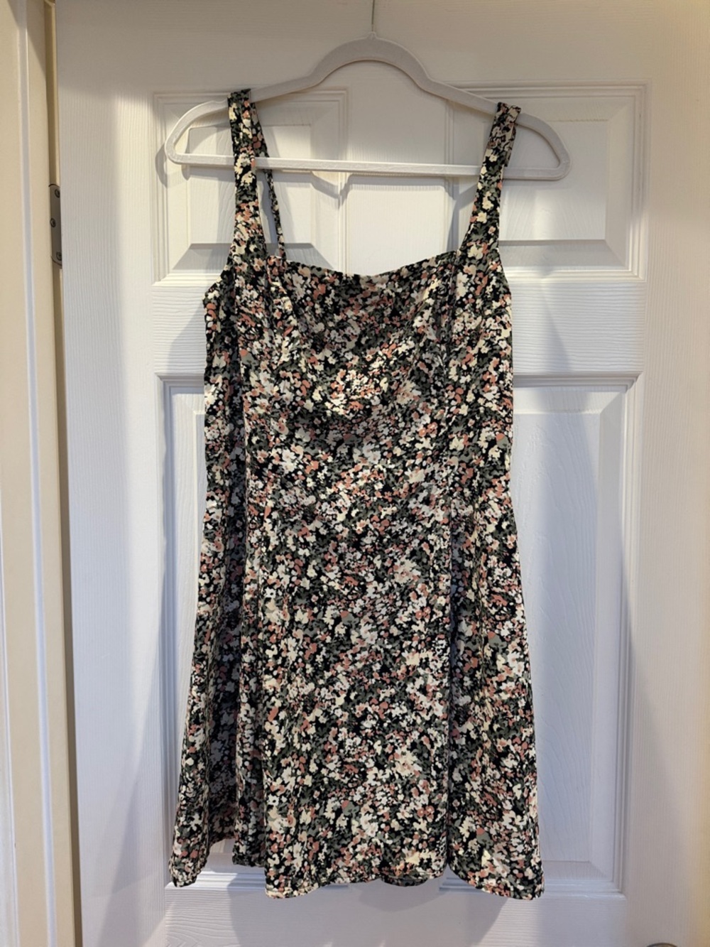 Abercrombie square neckline floral mini dress